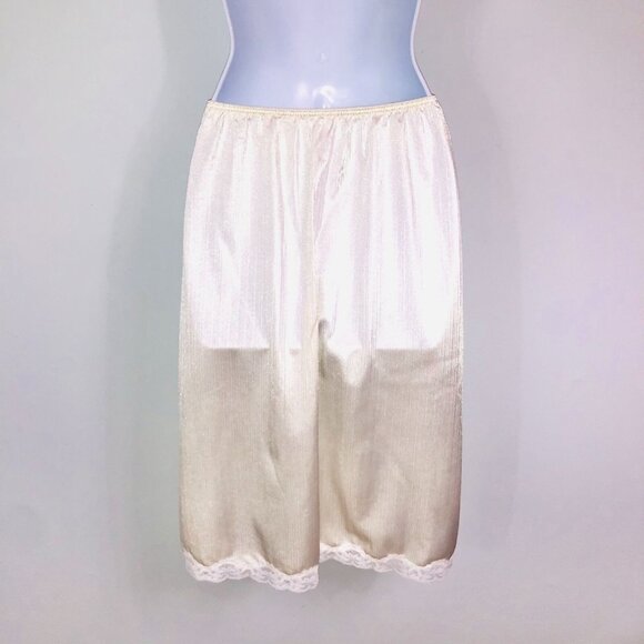 Vintage Warner's Womens L White Half Slip Lace Trim Elastic Waist - Picture 6 of 9